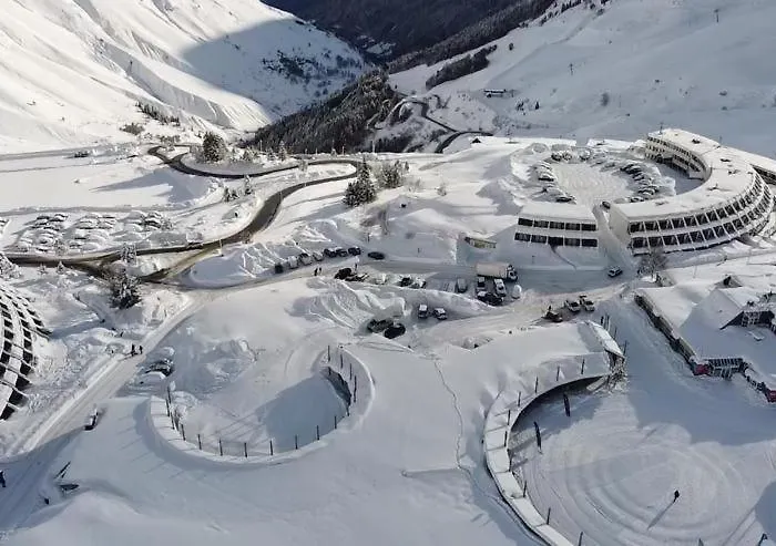 Au Pied Des Pistes- Piau Engaly アパート アラヌエ